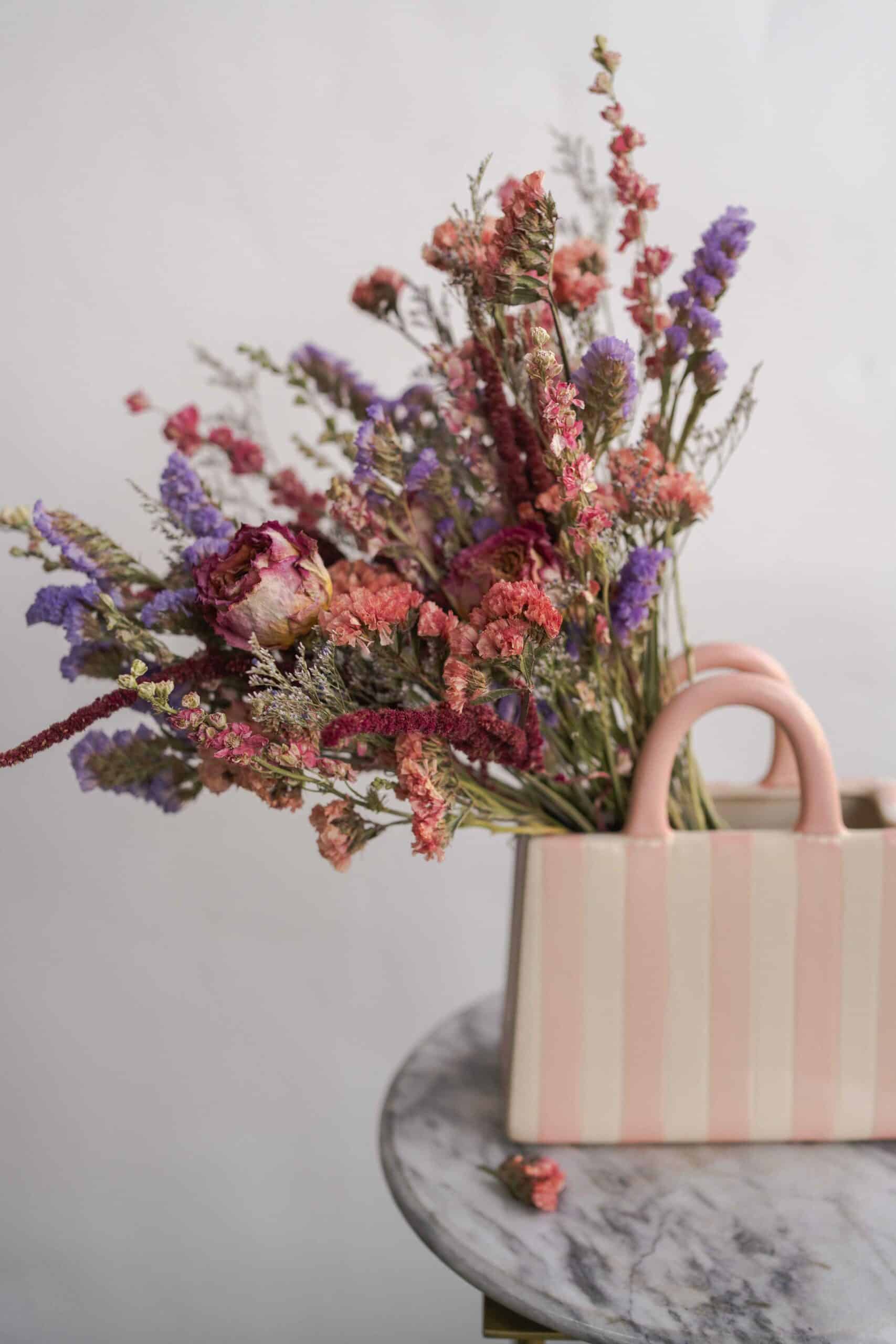 The Dozen Roses - Image 26