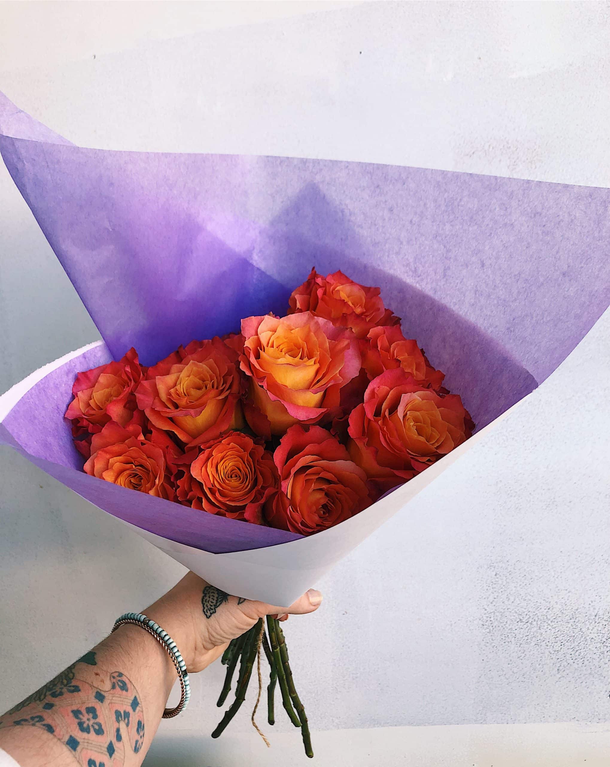 The Dozen Roses - Image 8